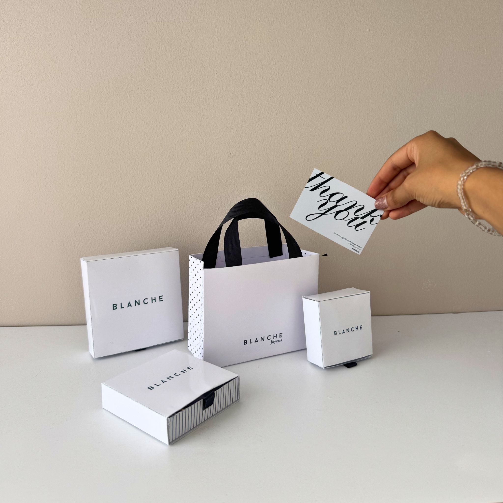 Magic Boutique Blanche
